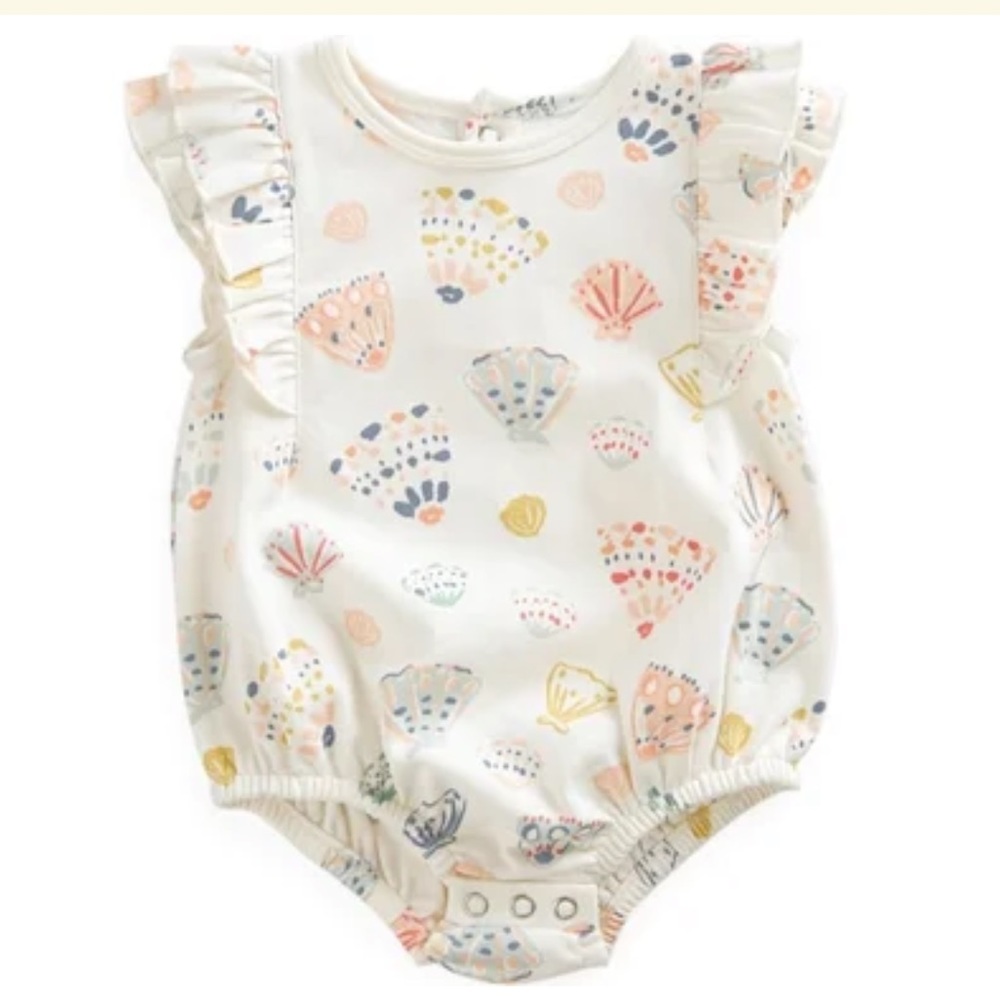 Pehr shell outfit